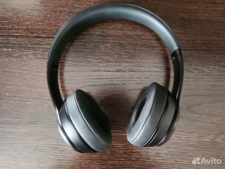 Беспроводные наушники beats solo3