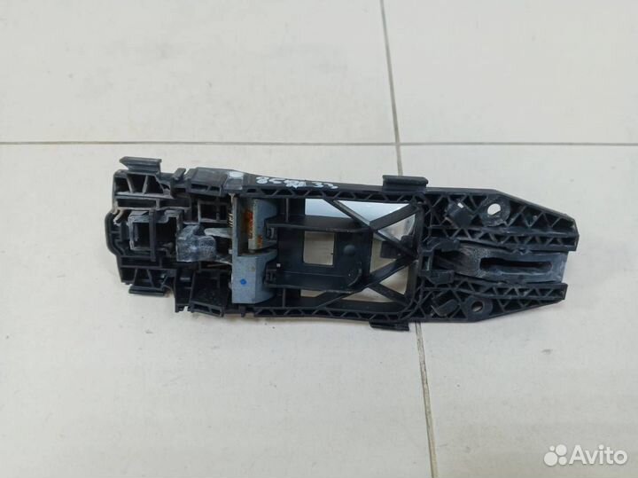 Ручка двери задней наружная правая Skoda Octavia A7 2013