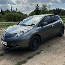 Nissan Leaf AT, 2014, 109 000 км, с пробегом, цена 700 000 руб.