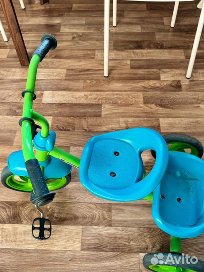 Трехколесный велосипед