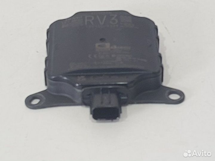 Датчик слепых зон Toyota Rav4 XA50 XA25AA 2021