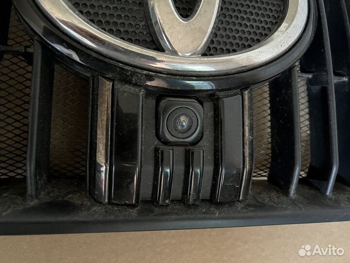 Решетка радиатора toyota prado 150 21год