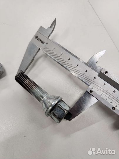 Колесные болты удлиненные м12 1.5 для BMW