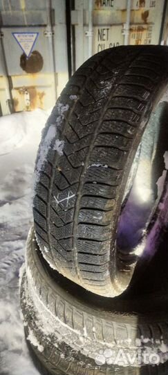 Pirelli Winter Sottozero 3 225/60 R18