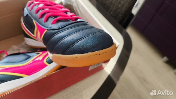 Футзалки backheel