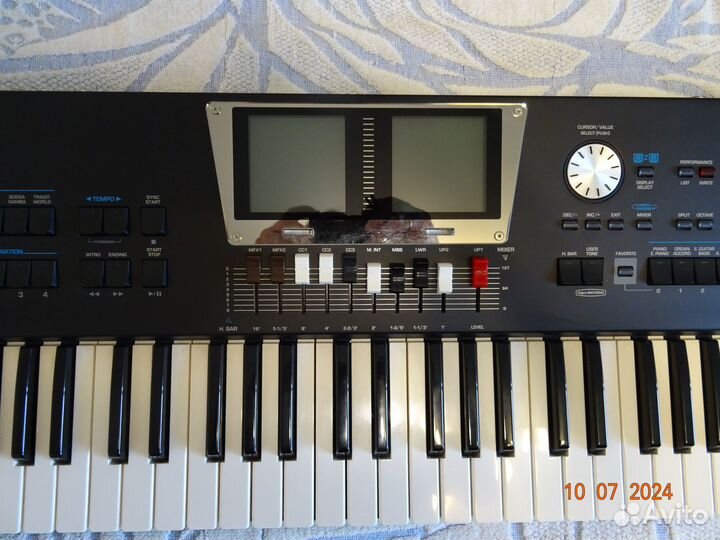 Синтезатор Roland BK-9