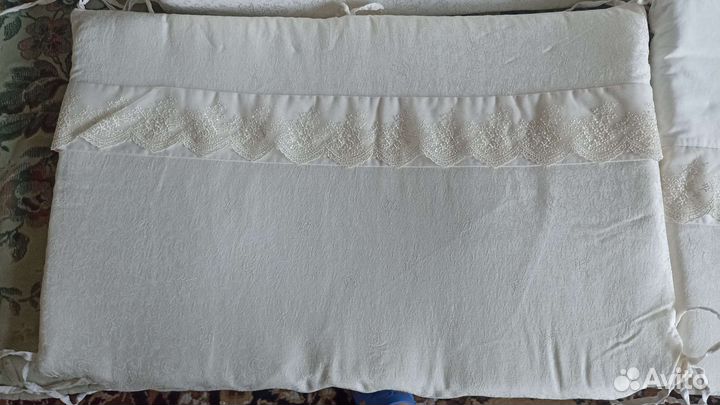 Бортики в кроватку