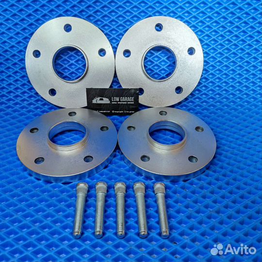 Сквозные проставки 5х114.3 64.1 15мм + Шпильки