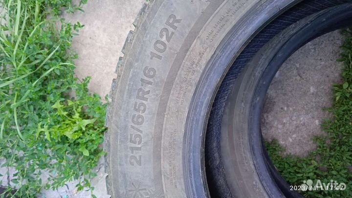 Berlin All Season 1 21.5/65 R16 102