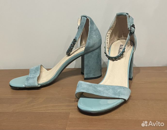 Босоножки, туфли