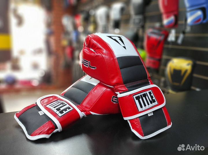 Боксерские перчатки Title Gel Hit it Hart