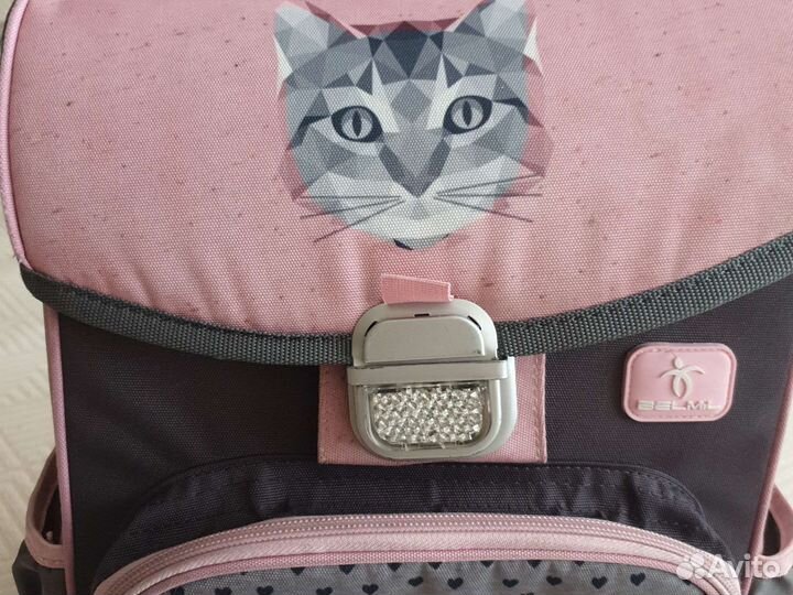 Школьный рюкзак