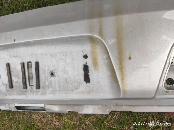 Нижняя дверь багажника бмв Х5 е 53