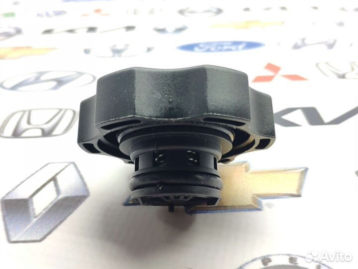 Крышка расширительного бачка Cruze/Astra J GM