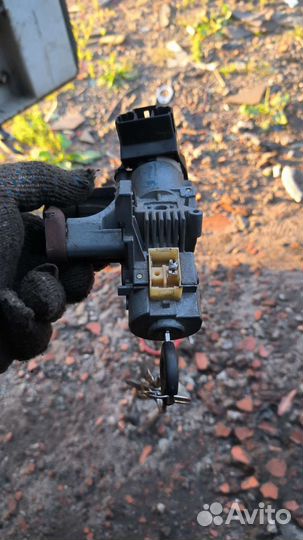 Замок зажигания mazda 626 GE