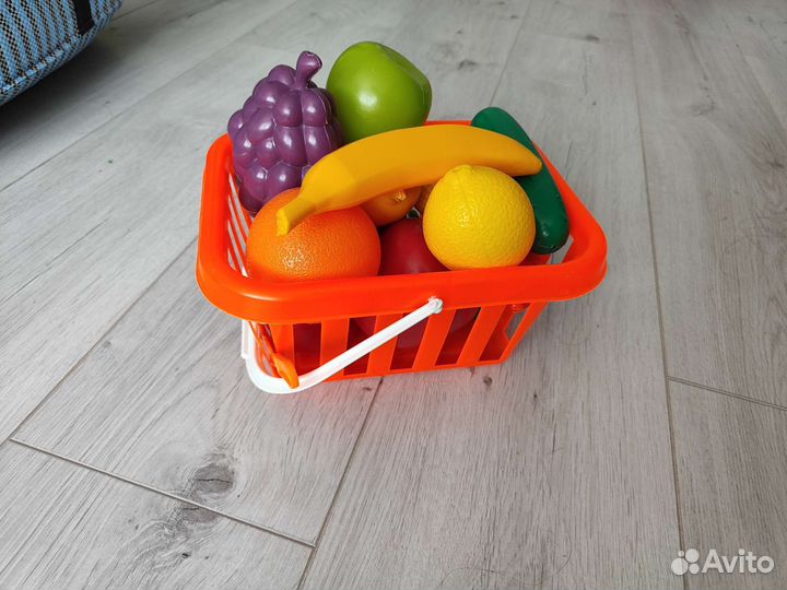 Фрукты, овощи, посуда