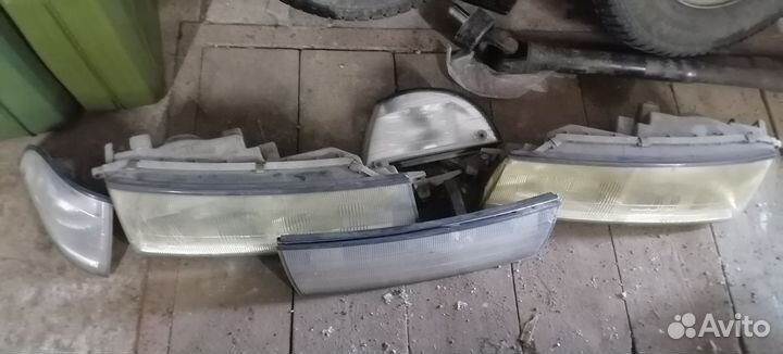 Передняя оптика на Таун айс 93г