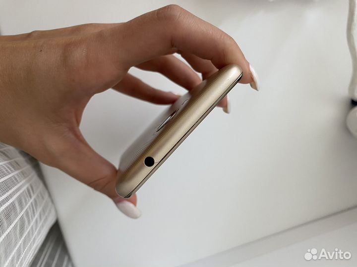 HUAWEI Y5, 8 ГБ