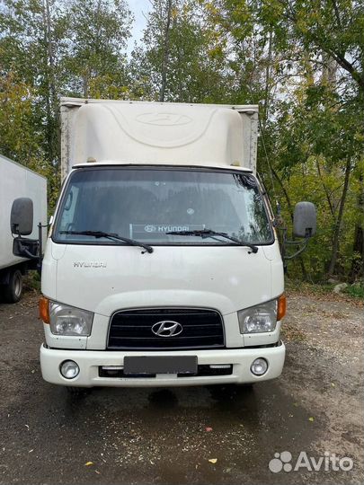 Изотермический фургон 25 м³ Hyundai HD78, 2012