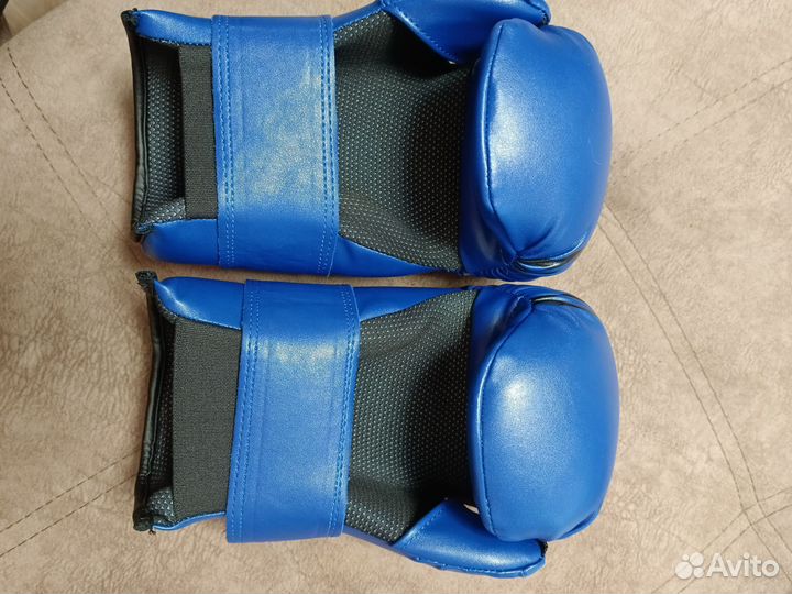 Перчатки для тхэквондо