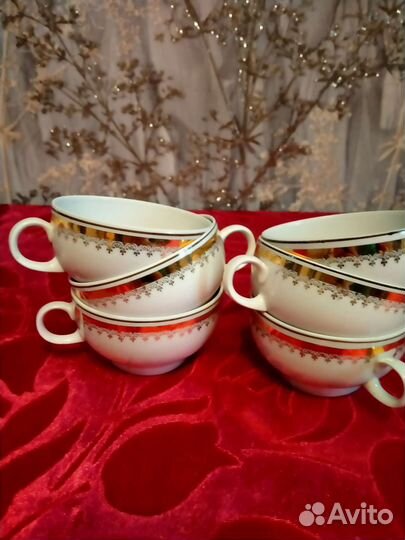 Чайные чашки