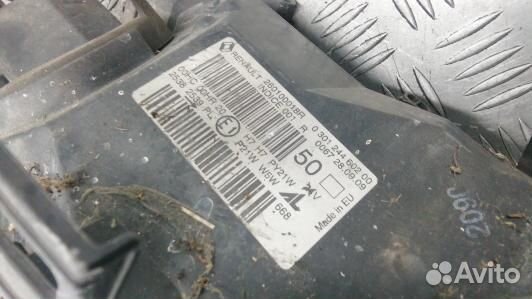 Фара правая renault megane 3 (LPH08MU01)