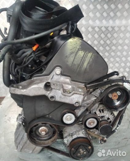 Двигатель Volkswagen Golf 4 1997-2006 AKQ 1.4 i