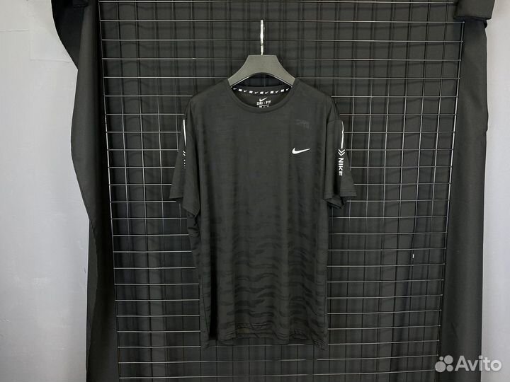 Футболка Nike черная холодок новая