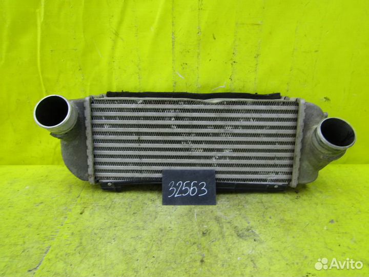 Интеркулер Kia Sportage 10-16 г 32563