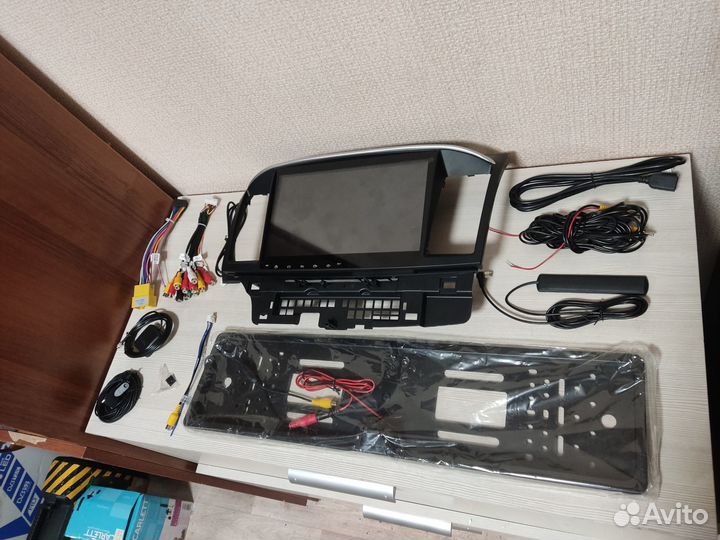 Магнитола android с рамкой для Mitsubishi Lancer X