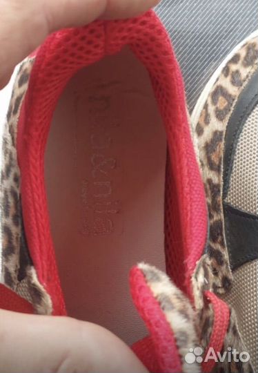 Кроссовки женские 40 размер бу