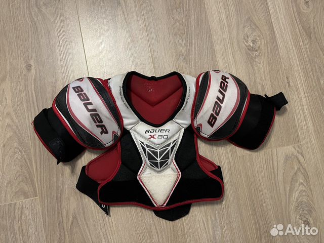 Нагрудник хоккейный на подростка