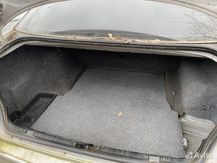 Обшивки багажника BMW e46