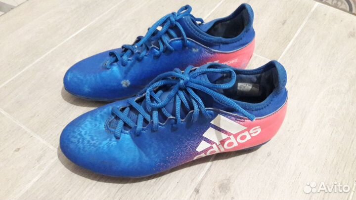 Футбольные бутсы Adidas X