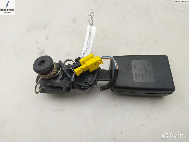 Замок ремня безопасности задний 1698603169 на Mercedes W169 (A)