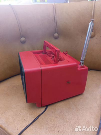 Телевизор переносной Электроника 409 Д СССР