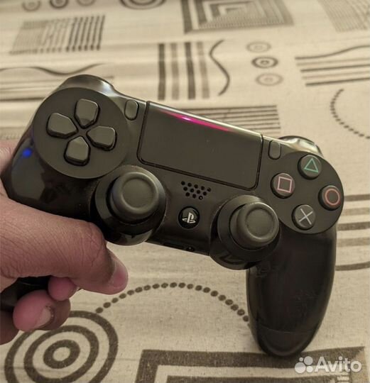 Геймпад dualshock 4