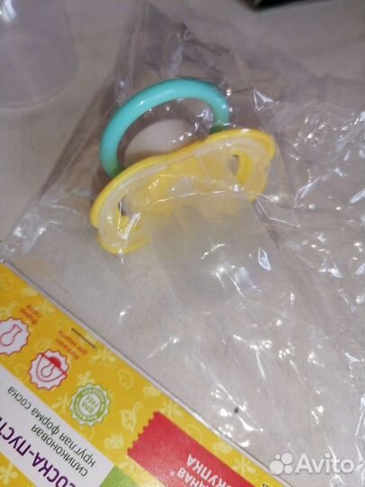 Ниблер со сменными вкладышами + соска (пустышка)