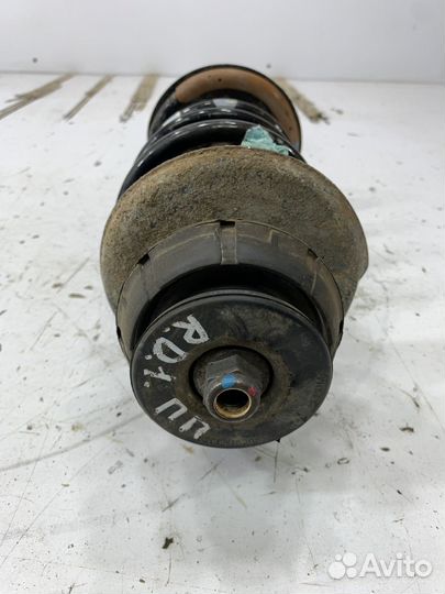 Renault Duster стойка в сборе передняя правая