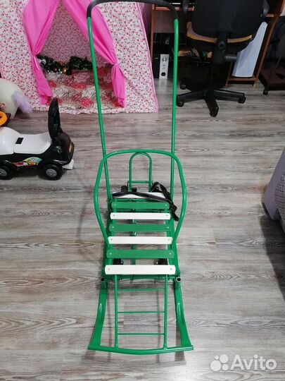 Санки на колесах с матрасом