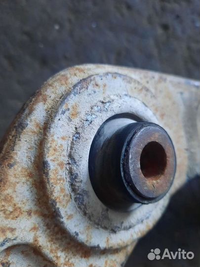 Рычаг передний Peugeot 307 пежо 307