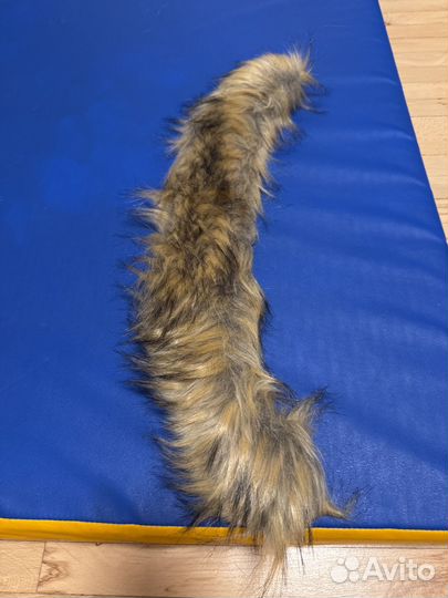 Меховой воротник на капюшон