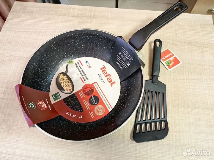 Сковорода-вок Tefal Rock 28 cм