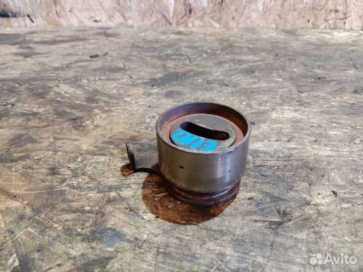 Ролик-натяжитель ремня грм Toyota Corolla viii (19