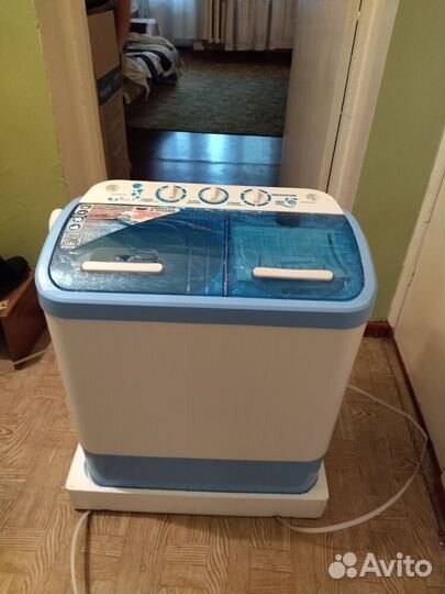 Стиральная машина полуавтомат с отжимом б/у