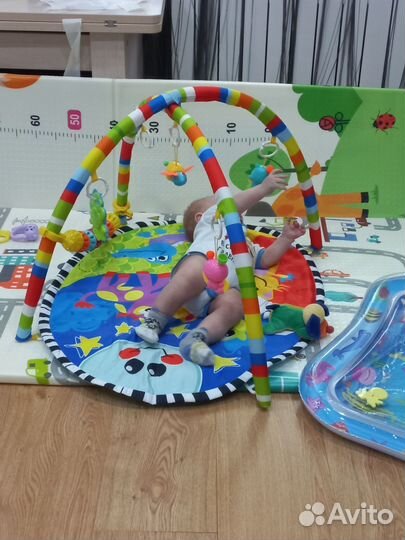Развивающий коврик