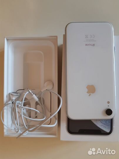 iPhone Xr, 128 ГБ