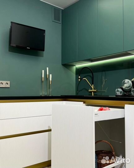 Кухня угловая / сборка бесплатно