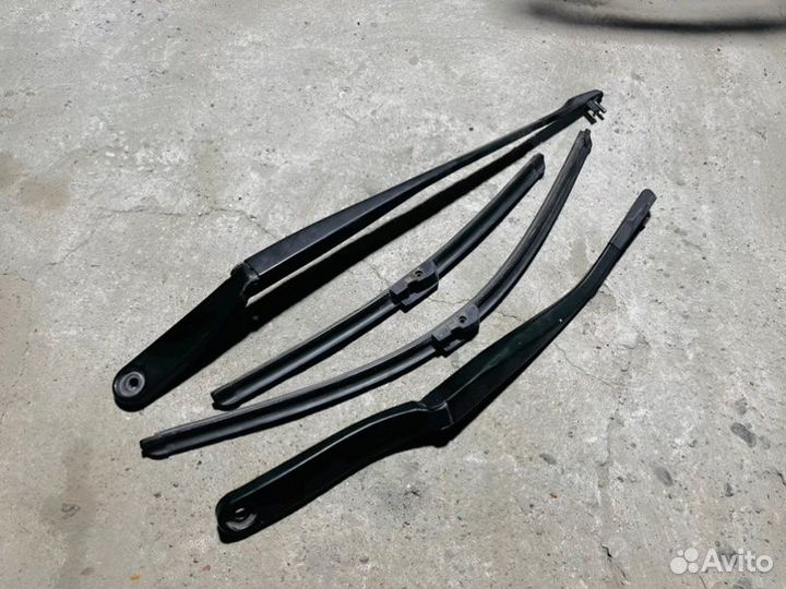 Дворник лобового стекла Bmw 7 F02 N63B44A 2011