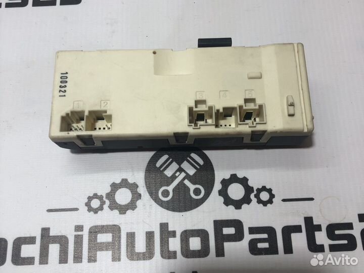 Блок управления крышкой багажника Mercedes CL W216